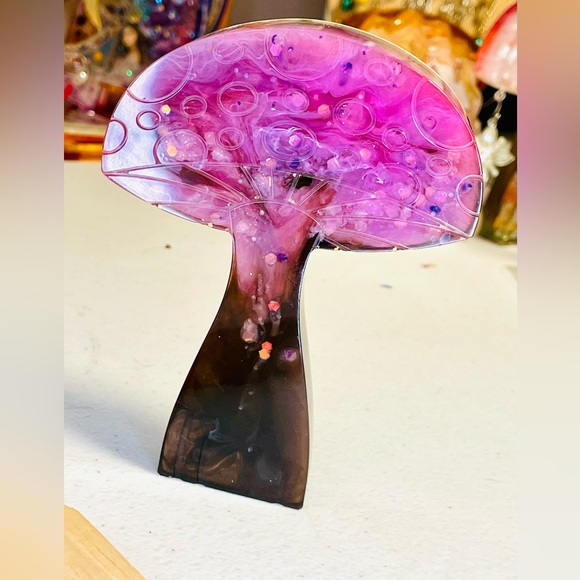 Handmade Mystical Fairy Art Sculpture Mushroom - Picture 4 of 5